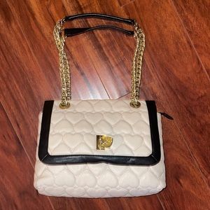 BETSEY JOHNSON HANDBAG FASHION PURSE GOLD CHAIN TOTE BAG PURSE